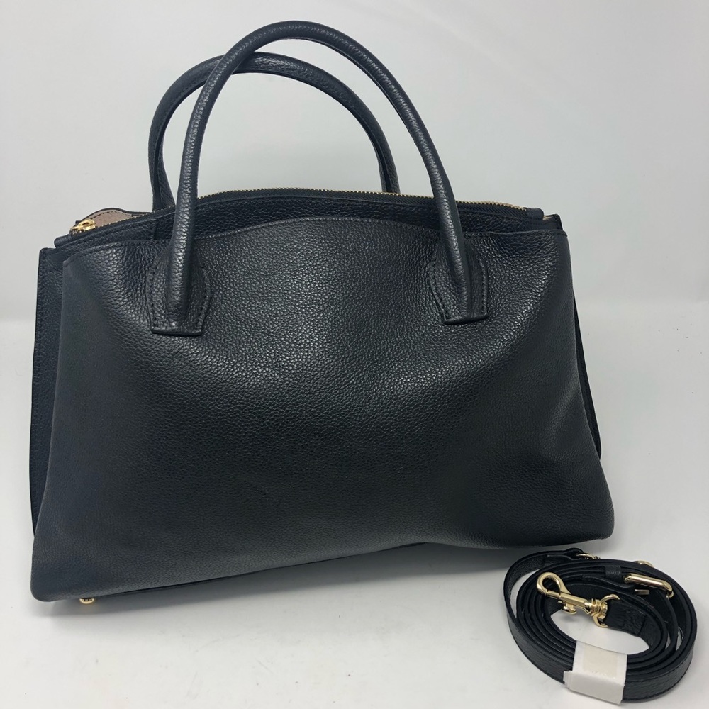 IACUCCI Italian Leather handbag Black
